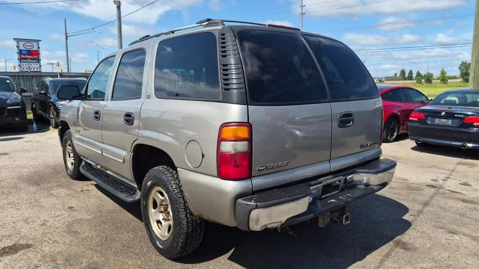 Chevrolet Tahoe 2000 photo 3