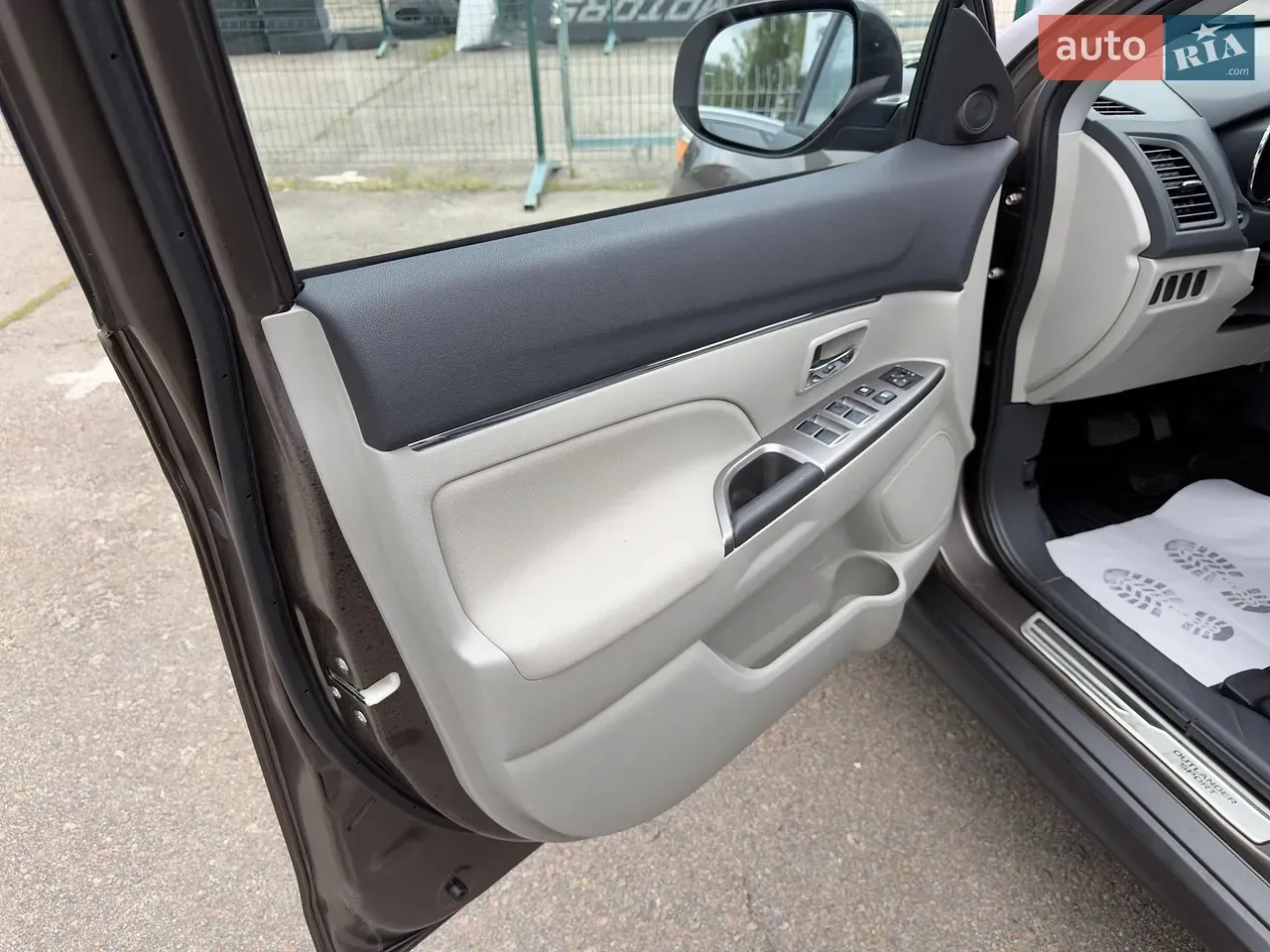 Mitsubishi Outlander Sport 2018 photo 4