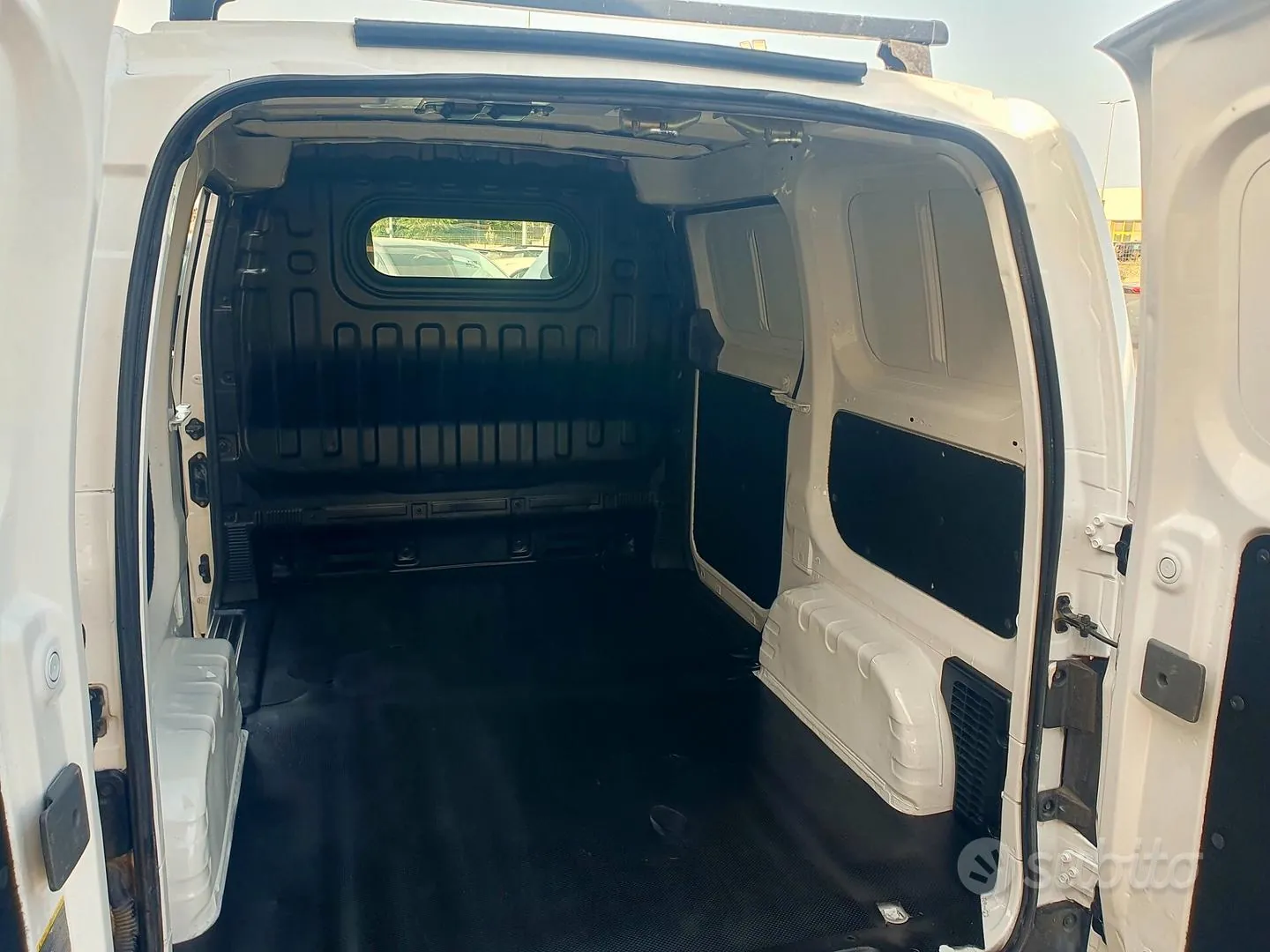 Nissan Nv200 2012 photo 5