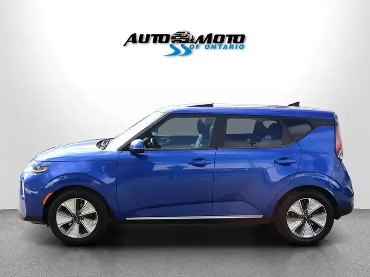 Kia Soul 2023 photo 4