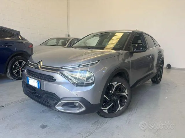 Citroen C4 2022 photo 2