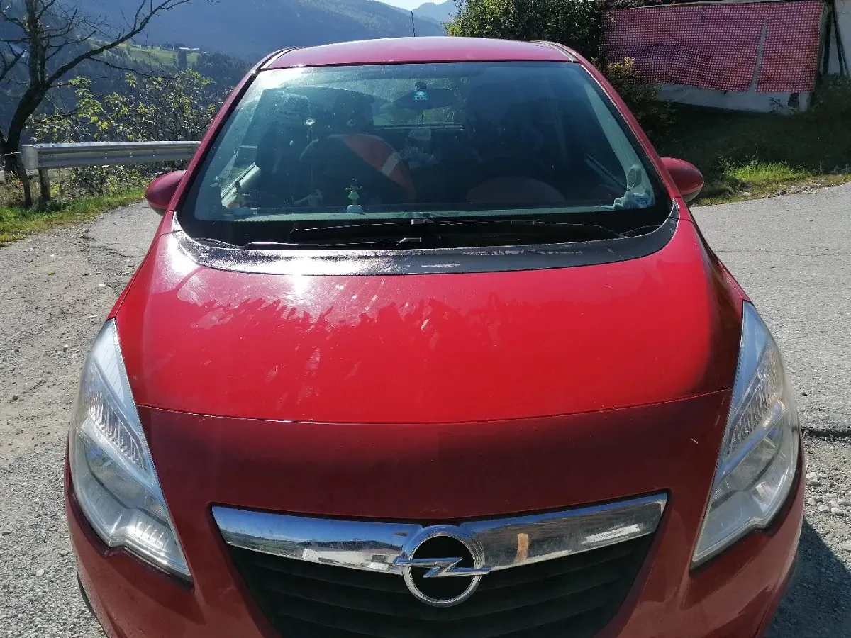 Opel Meriva 2010 photo 2