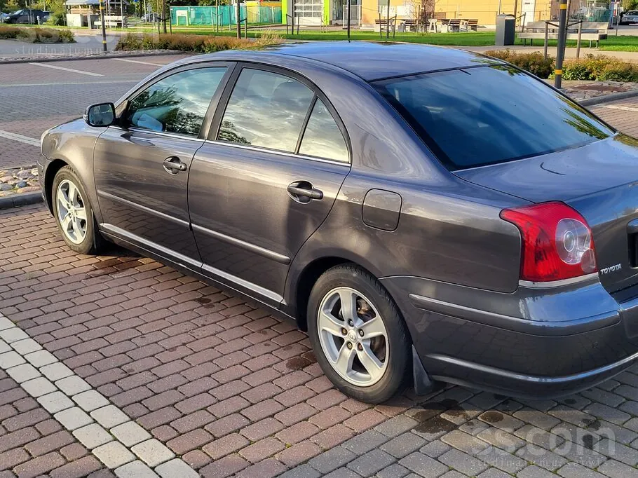 Toyota Avensis 2006 photo 4