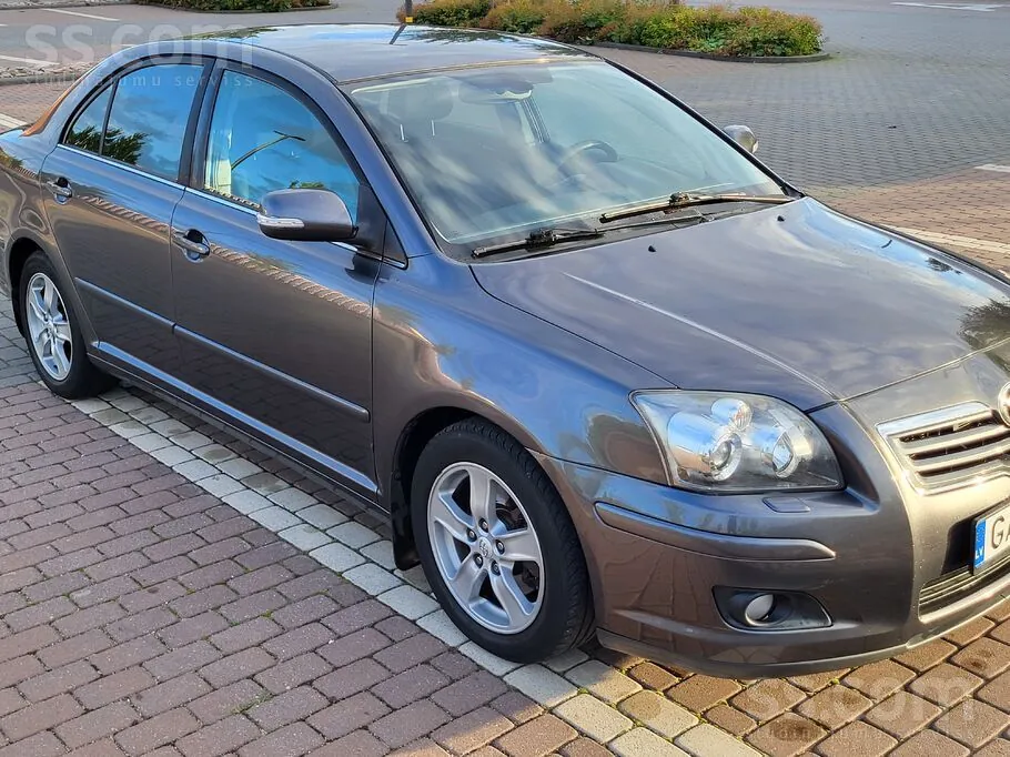 Toyota Avensis 2006 photo 2
