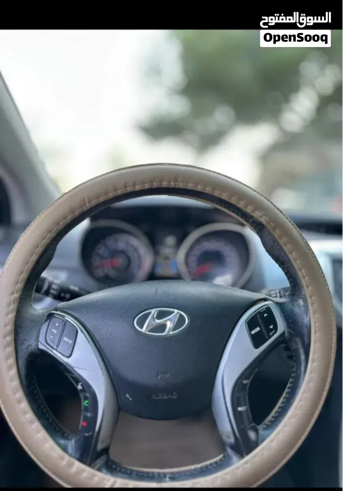 Hyundai Avante 2013 photo 2