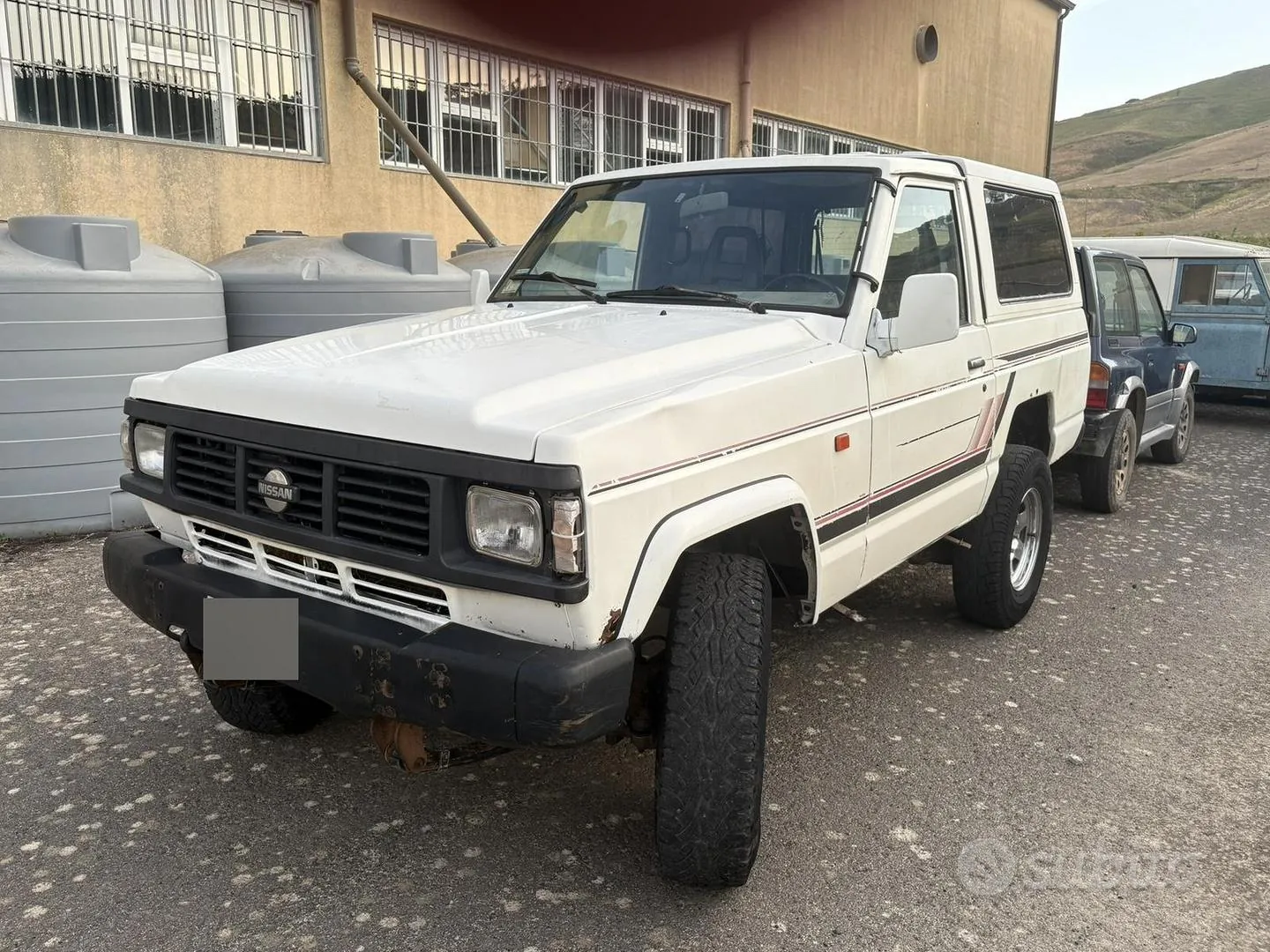 Nissan Patrol 1992 photo 2