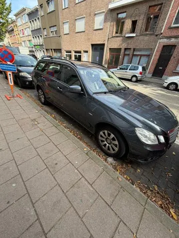 Mercedes-Benz E200 Cdi