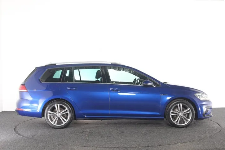 Volkswagen Golf Variant 2019 photo 3