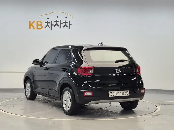 Hyundai Elantra 2020 photo 2