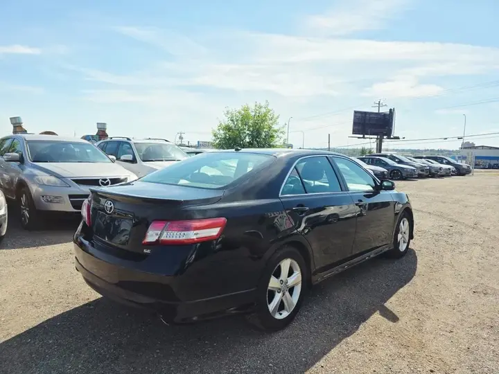 Toyota Camry 2010 photo 4