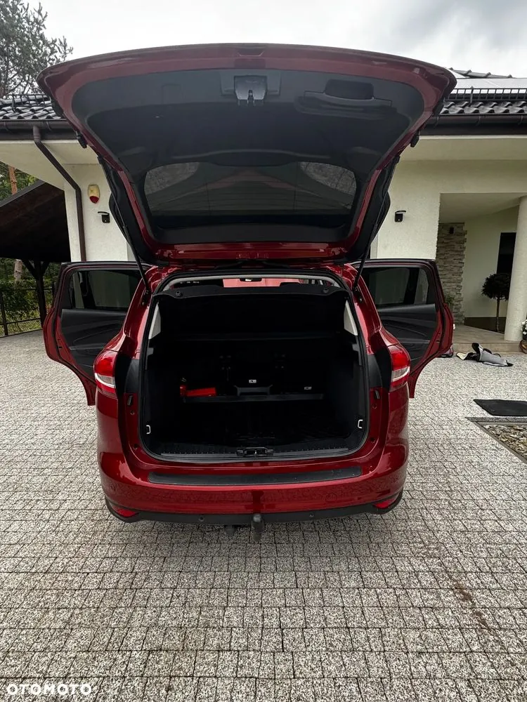 Ford C-Max 2016 photo 2