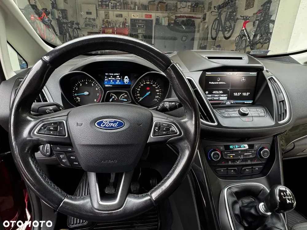 Ford C-Max 2016 photo 4