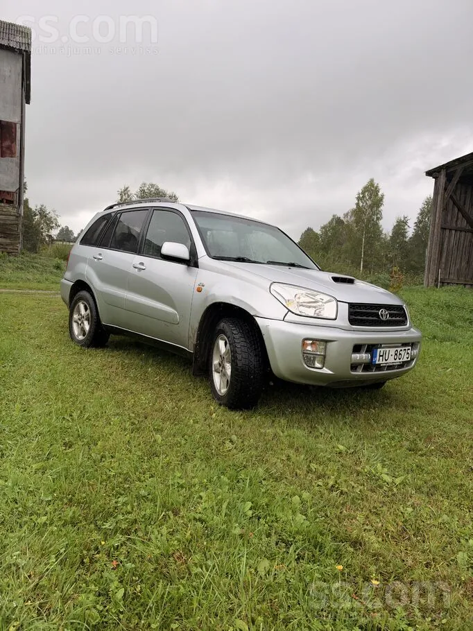 Toyota Rav4 2003 photo 2