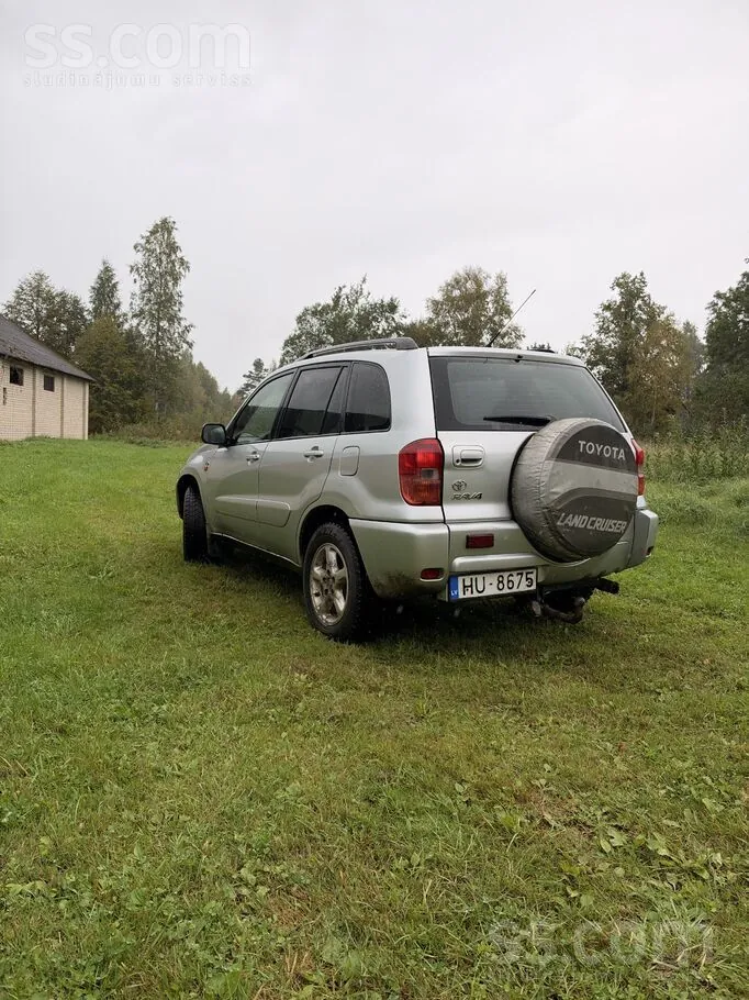 Toyota Rav4 2003 photo 4