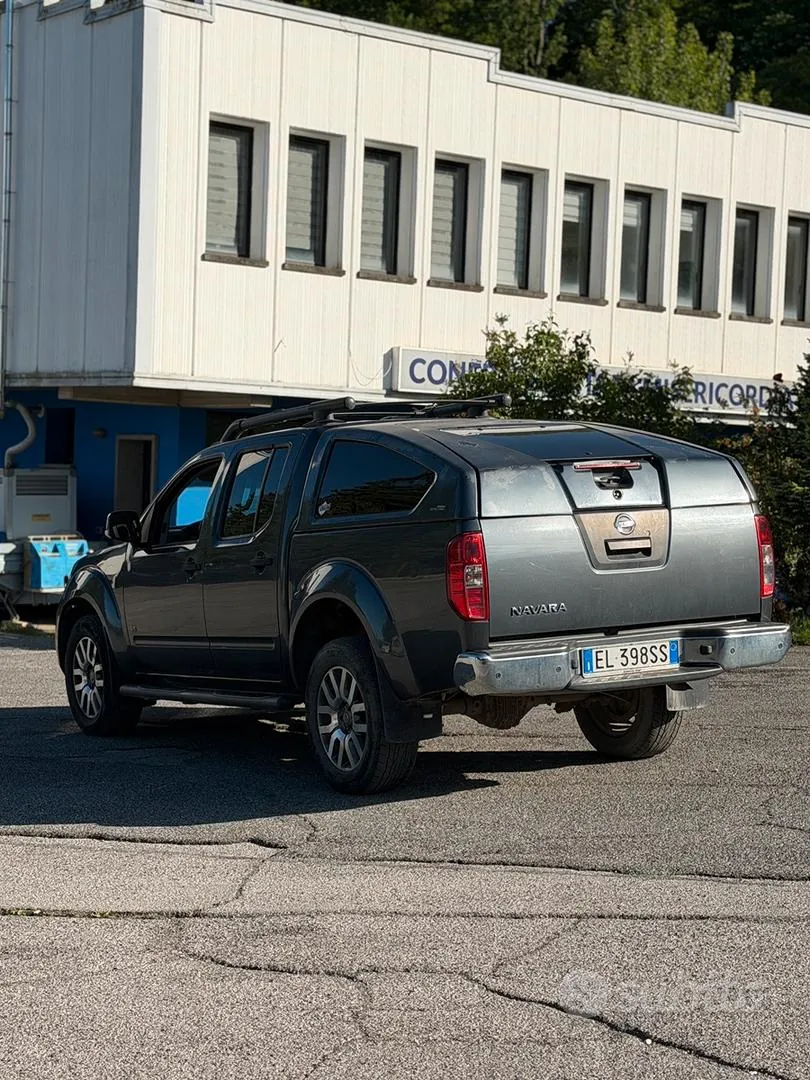 Nissan Navara 2012 photo 3