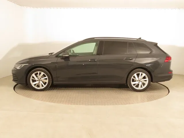 Volkswagen Golf Variant 2021 photo 2