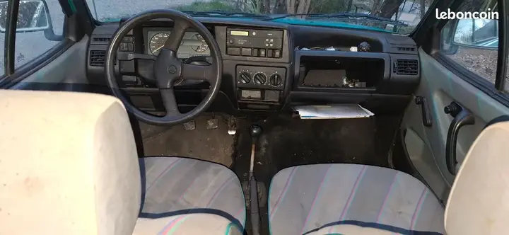 Volkswagen Polo 1991 photo 3