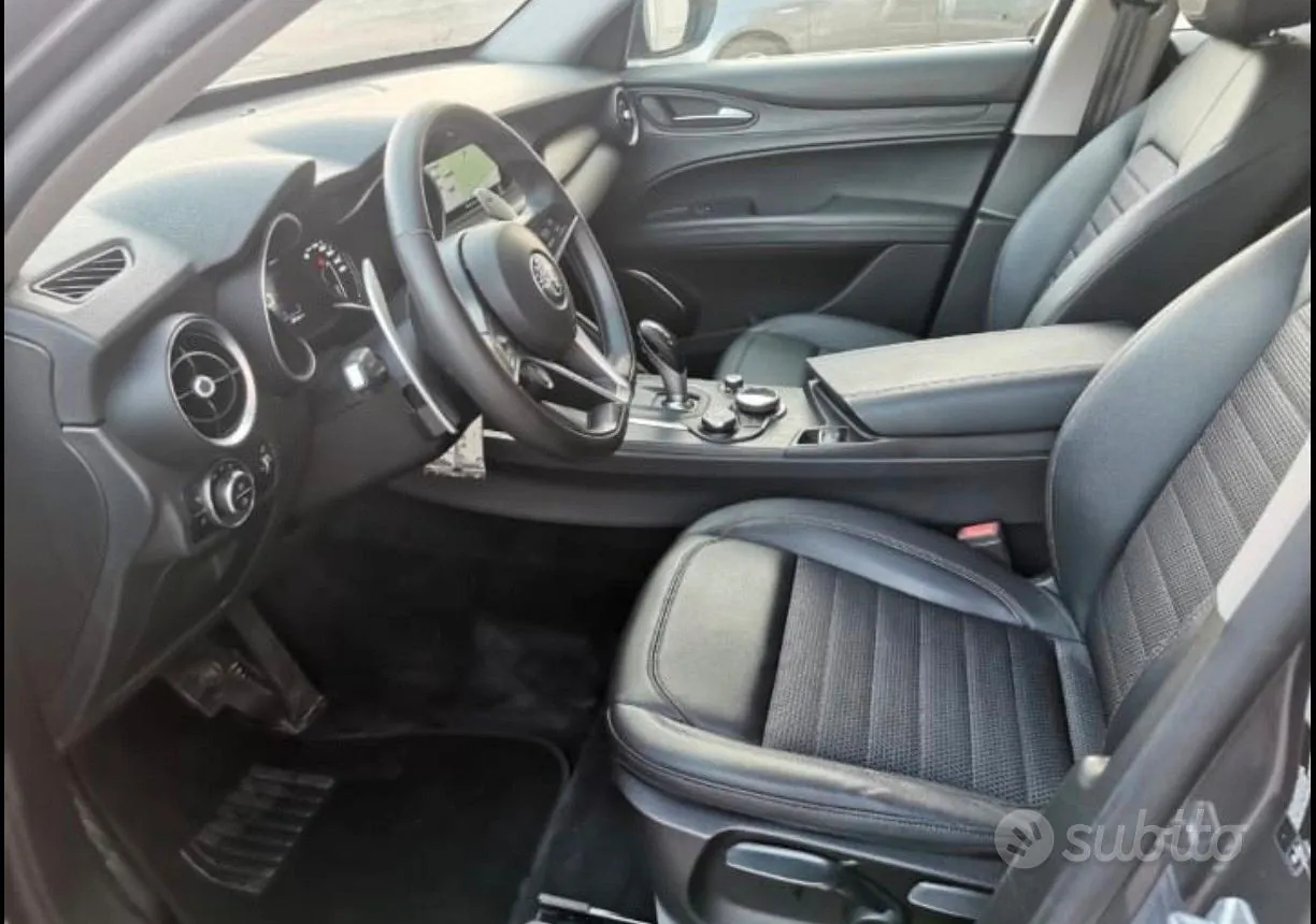 Alfa Romeo Stelvio 2018 photo 4
