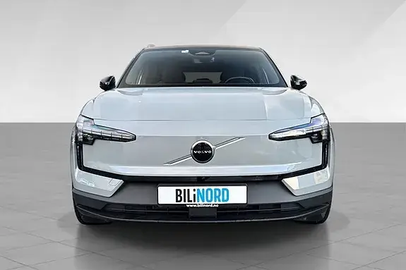 Volvo Ex30 2025 photo 2