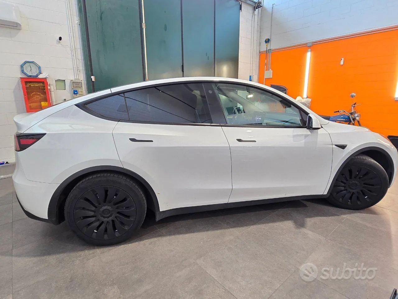 Tesla Model Y 2022 photo 4