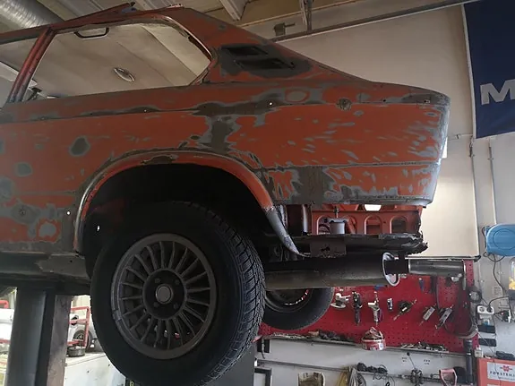 BMW 2002 1972 photo 5