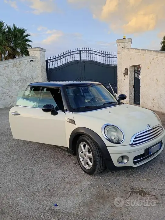 Mini Cooper 2008 photo 2