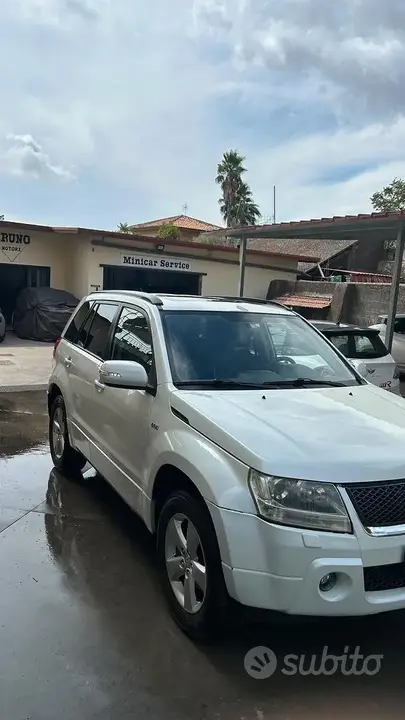 Suzuki Grand Vitara 2010 photo 5