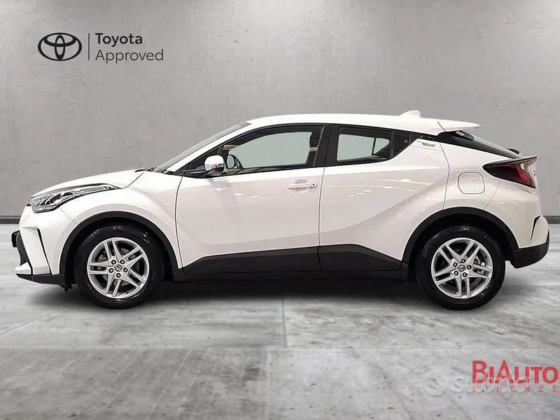 Toyota C-Hr 2022 photo 3