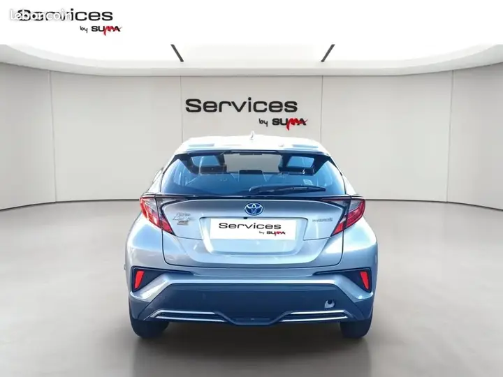 Toyota C-Hr 2020 photo 4