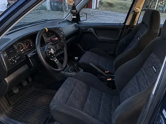 Volkswagen 111 1994 photo 3