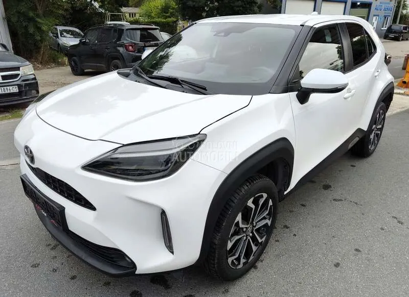 Toyota Yaris Cross 2022 photo 2