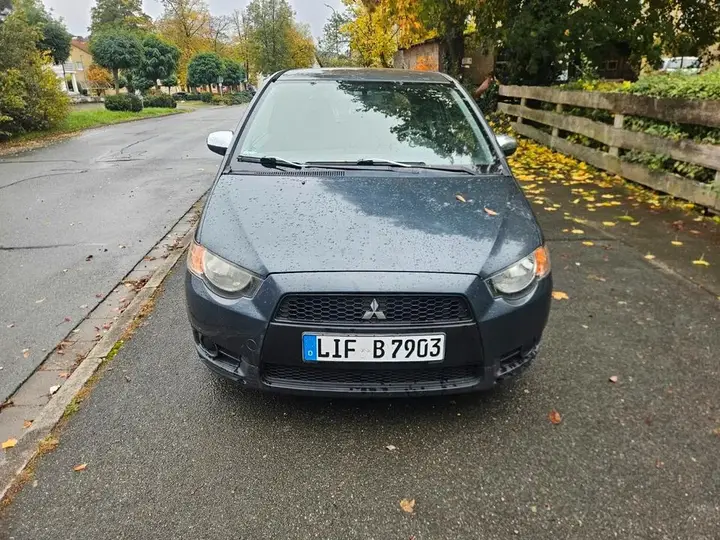 Mitsubishi Colt