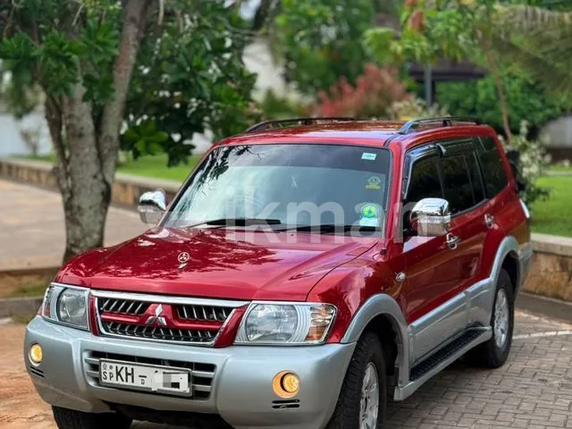 Mitsubishi Montero 2006 photo 2