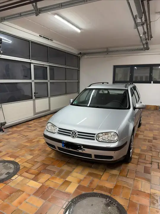 Volkswagen Golf 4