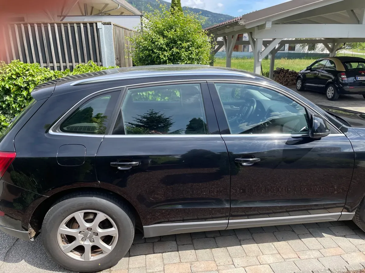 Audi Q5 2012 photo 2