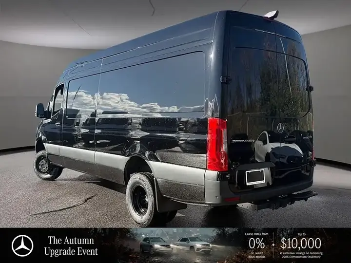 Mercedes-Benz Sprinter 2026 photo 5