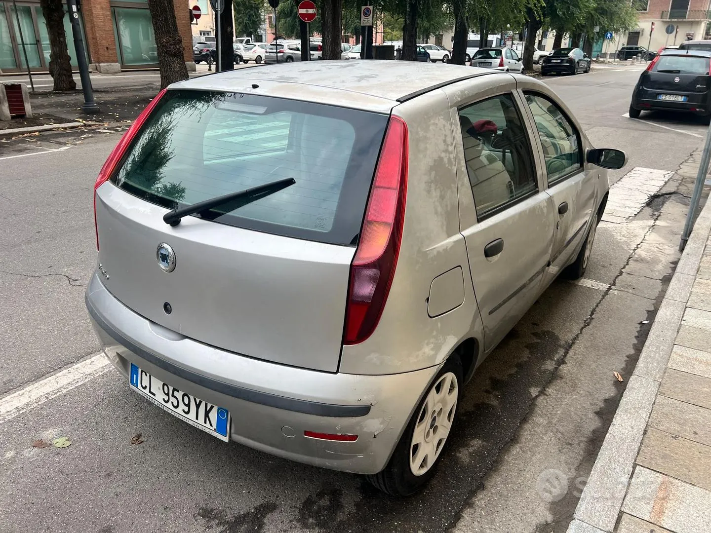 Fiat Punto 2003 photo 2