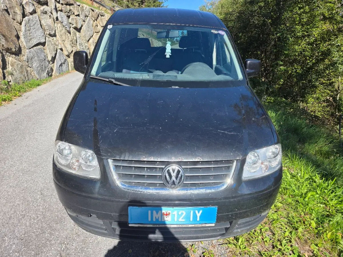 Volkswagen Caddy 2009 photo 2