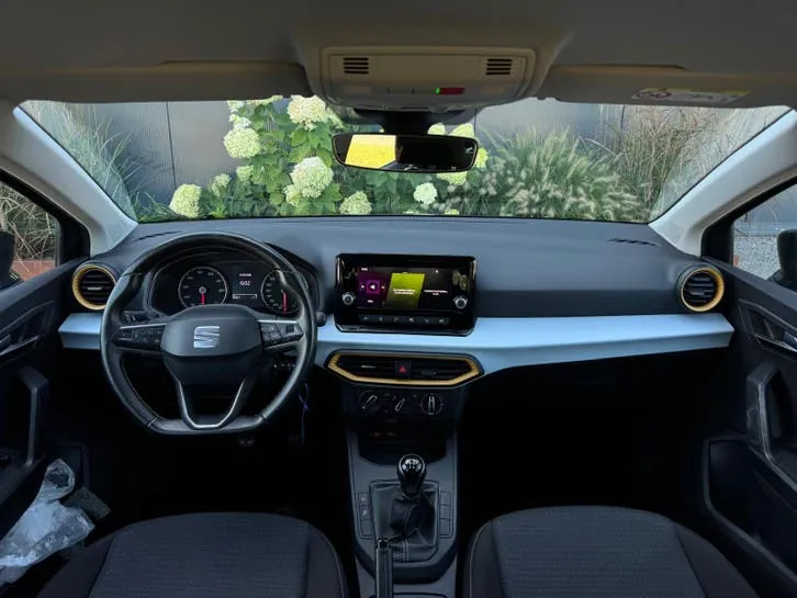Seat Ibiza 2023 photo 2