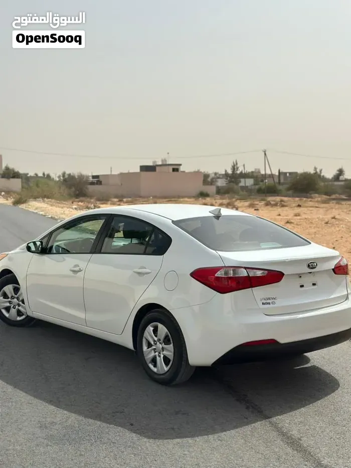 Kia Forte 2016 photo 4