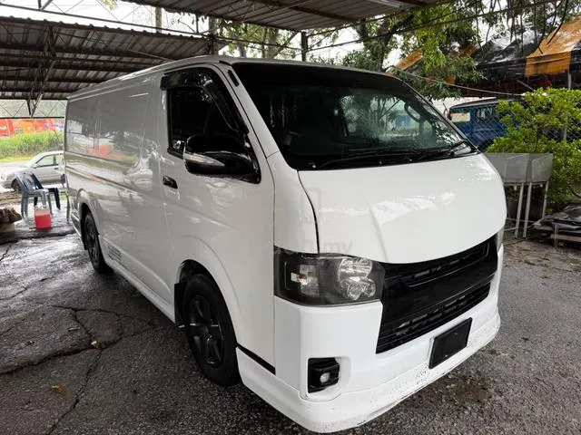 Toyota Hiace