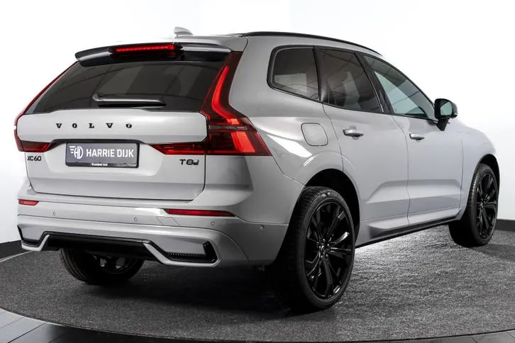 Volvo Xc60 2026 photo 2