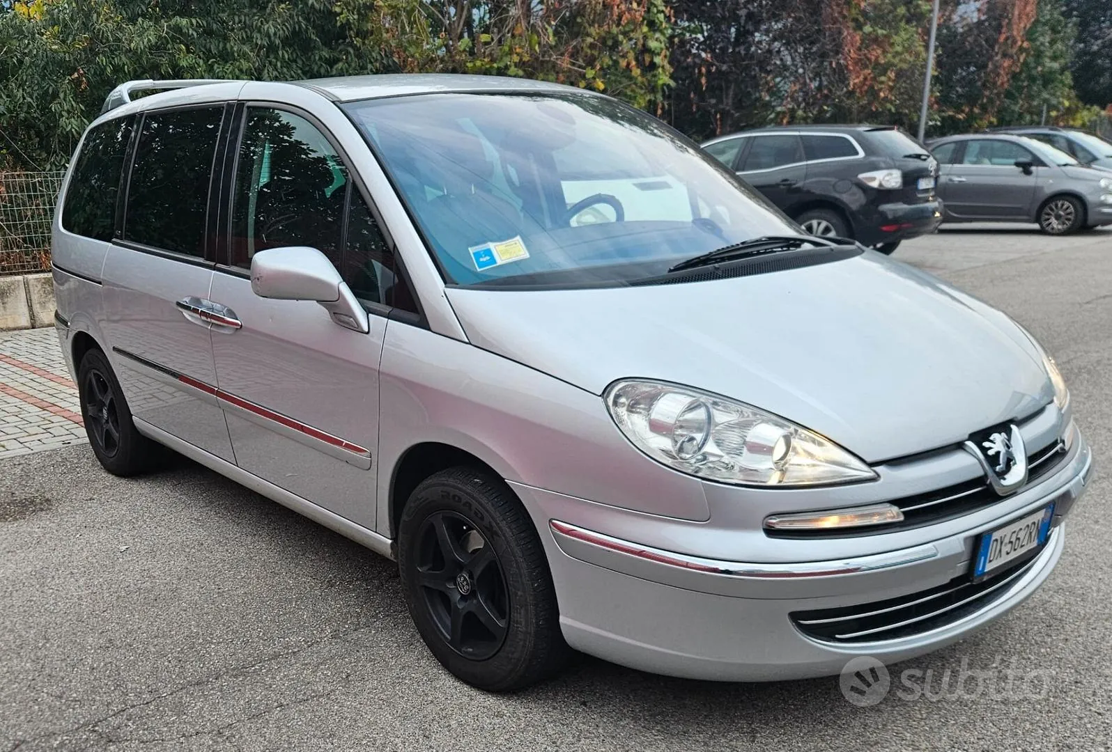 Peugeot 807