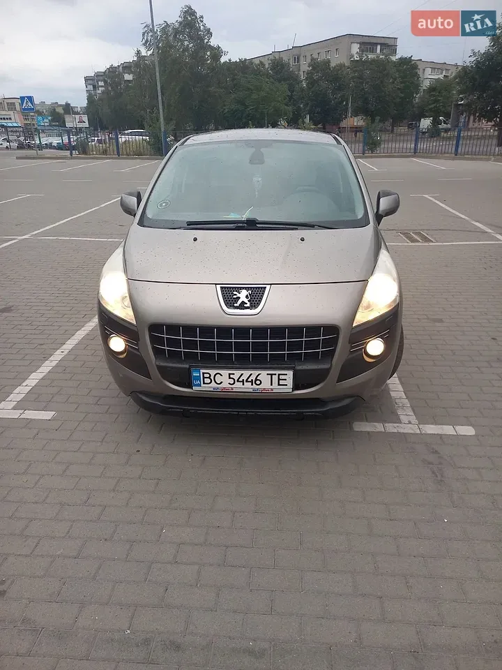 Peugeot 3008 2009 photo 2