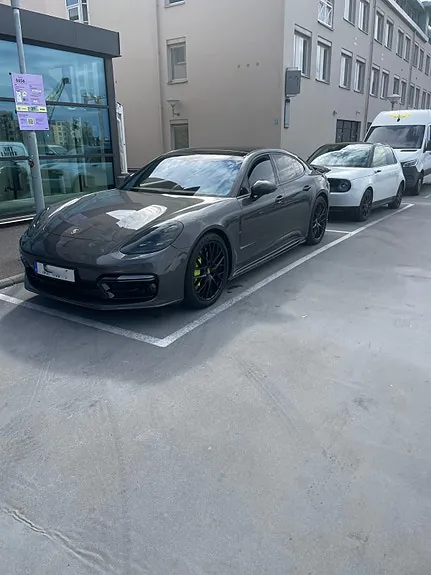 Porsche Panamera Turbo S