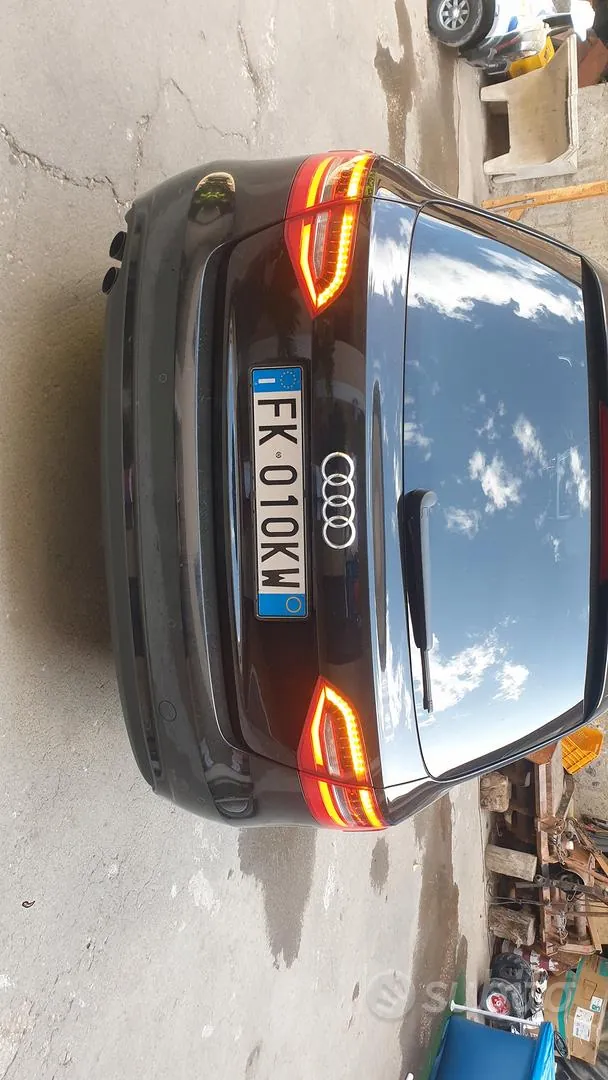 Audi A4 2012 photo 2