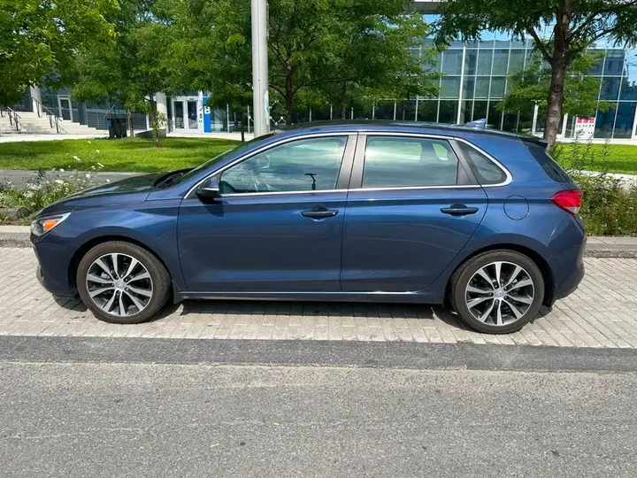 Hyundai Elantra 2018 photo 2