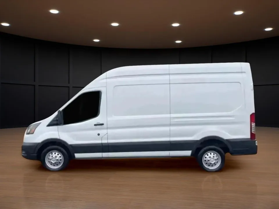 Ford Transit 2023 photo 2
