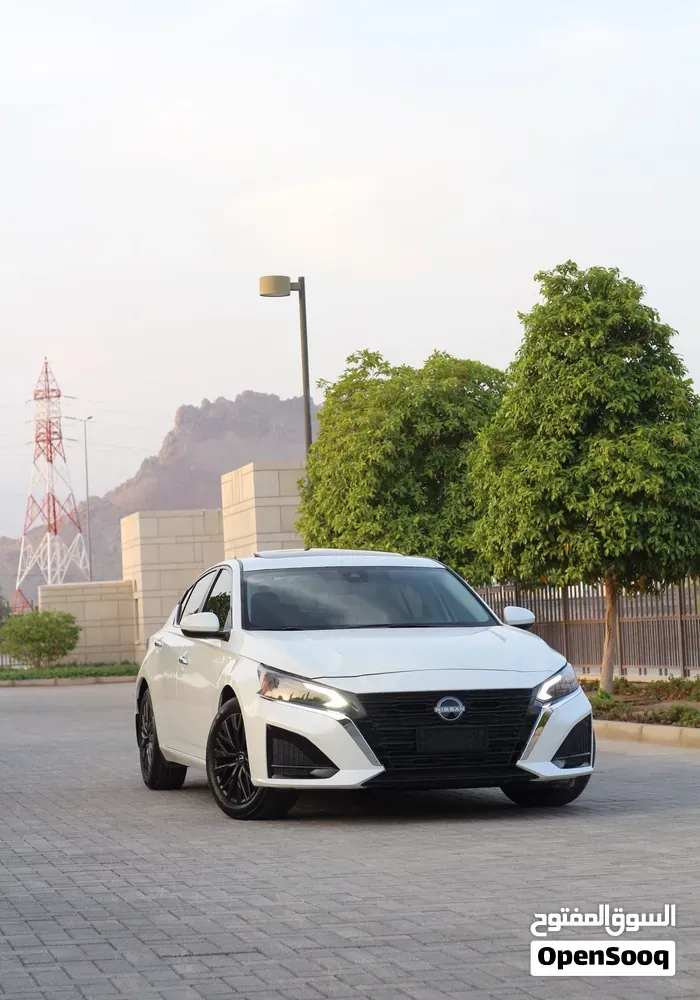 Nissan Altima 2025 photo 5