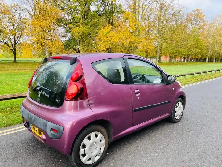 Peugeot 107 2013 photo 4